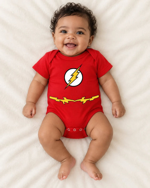 Bebé con el body de disfraz de Flash
