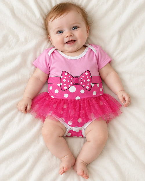 Bebé con el body de disfraz de Minnie Mouse